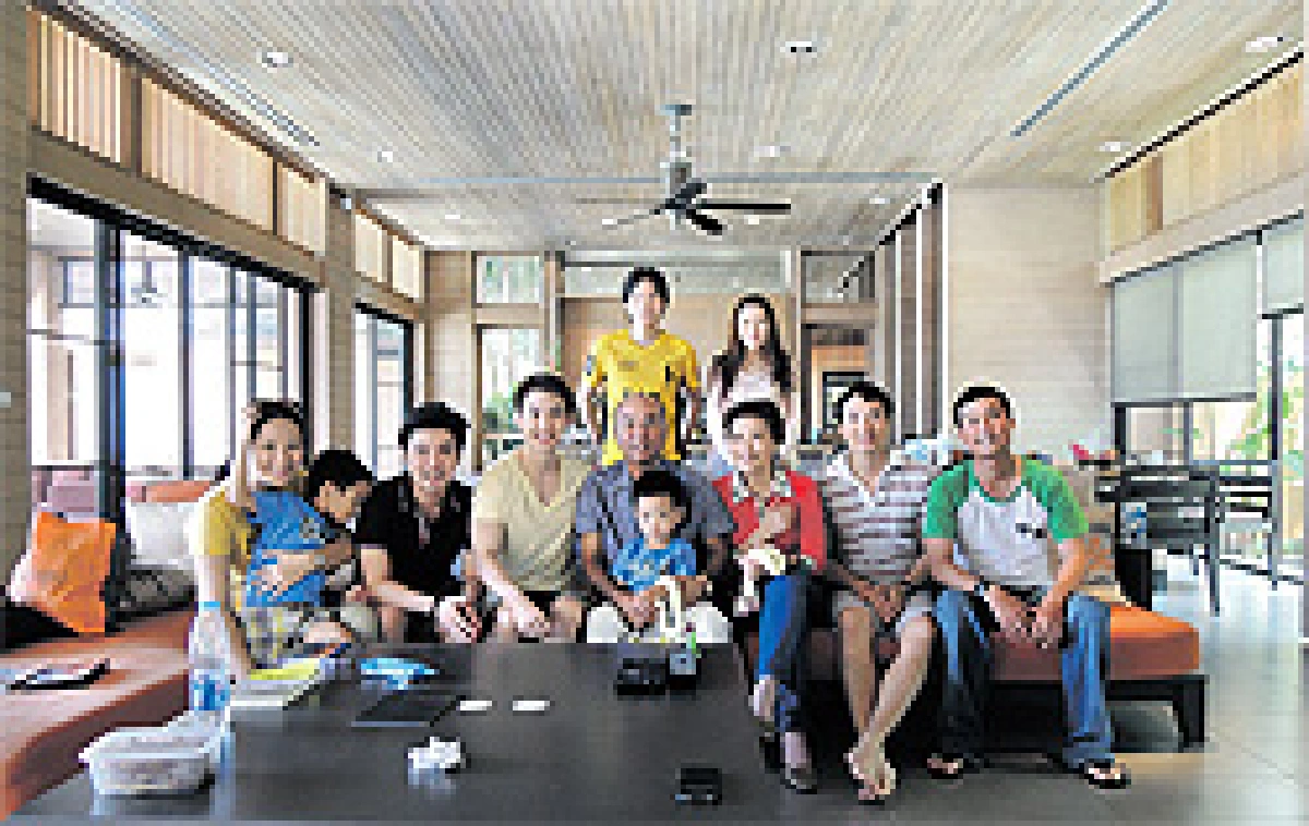 อบอุ่นใกล้ชิดแบบตระกูลจุฬางกูร