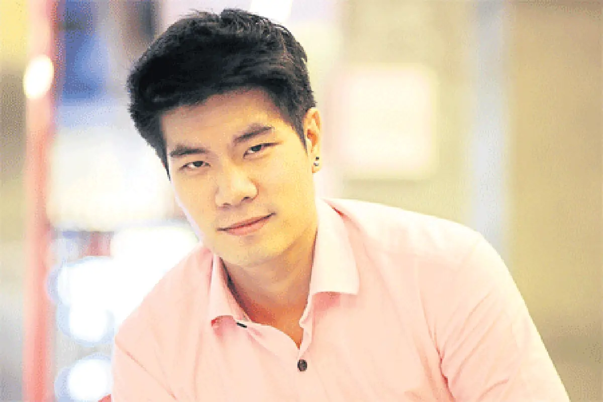 กูรูรุ่นใหม่ สวยหล่อ-รอบรู้