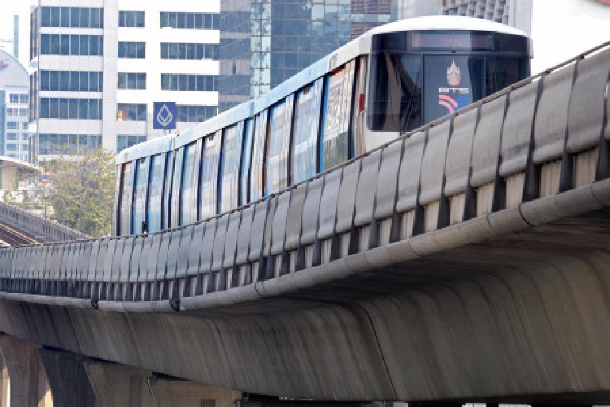 จี้สนข.ทบทวนโอนรถไฟฟ้าสีเขียวให้รฟม. จี้สนข.ทบทวนโอนรถไฟฟ้าสีเขียวให้รฟม.