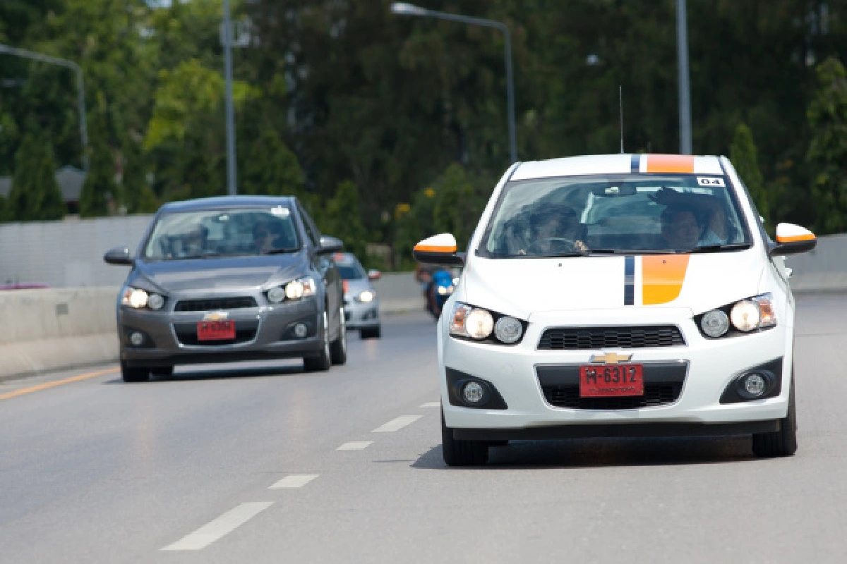 2สไตล์อารมณ์เดียวกัน"เชพโรเลตโซนิค"