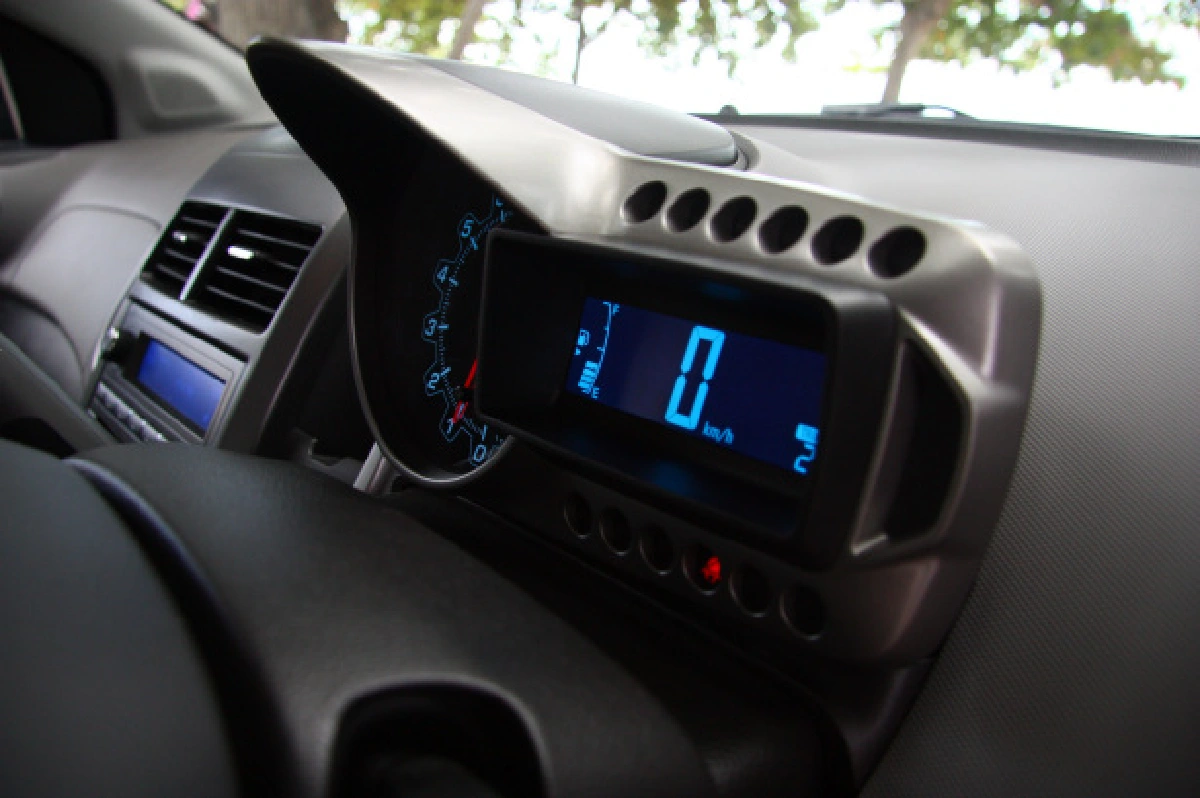 2สไตล์อารมณ์เดียวกัน"เชพโรเลตโซนิค"