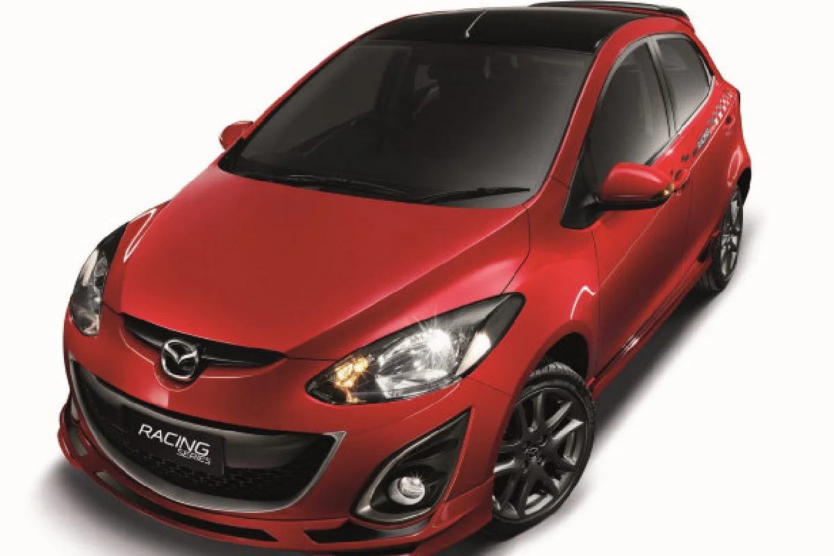 มาสด้า ส่งมาสด้า2 รุ่นพิเศษ กระตุ้นตลาด