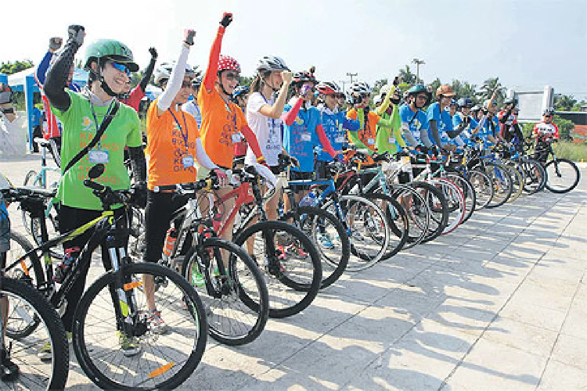 ปั่นเสือ...ไปปลูกป่า เริงร่าที่คลองโคน