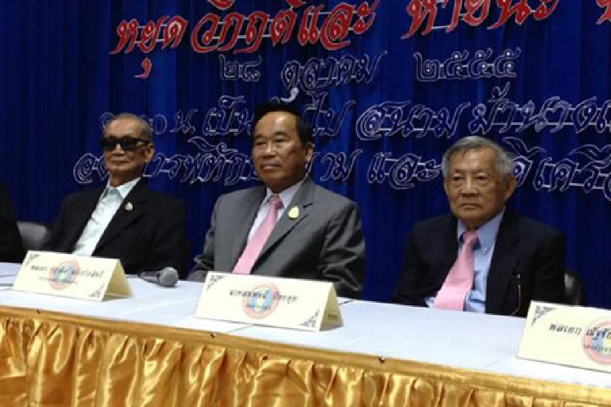 เสธ.อ้ายชู3เหตุลล้มรัฐบาลยิ่งลักษณ์