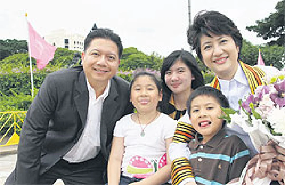 เลี้ยงลูกให้เป็นคนดีให้ เล่น-เรียนรู้ ตามวัย