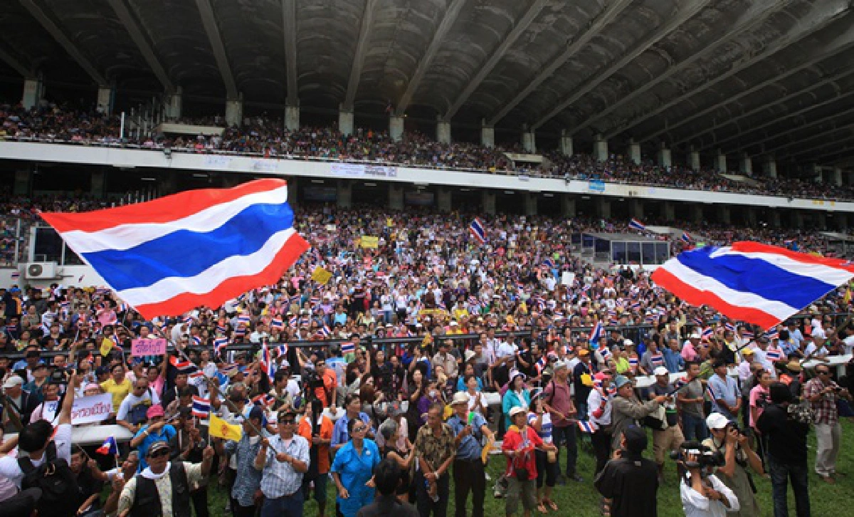 Big rally turnout surprises govt