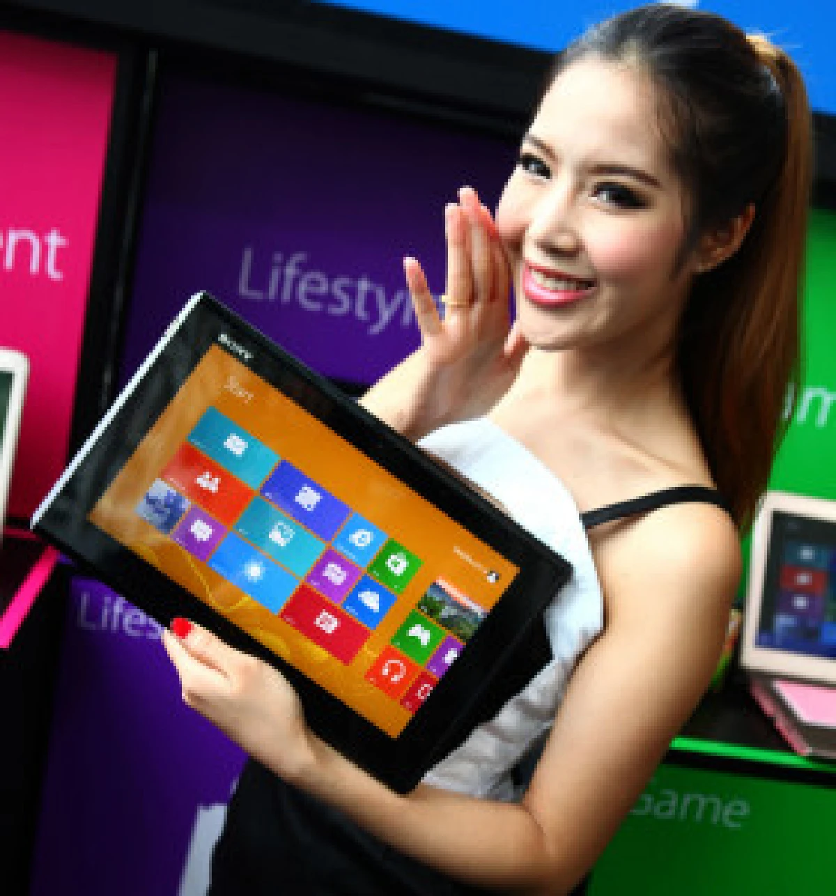 โซนี่เปิดตัวไวโอ้ใหม่พร้อม Windows 8