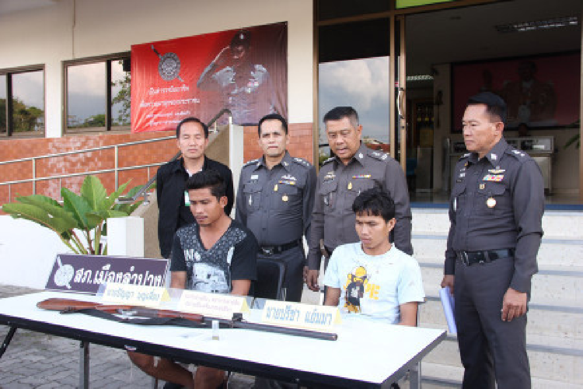 รวบโชเฟอร์บรรทุกปูนยิงนักเรียนดับ รวบโชเฟอร์บรรทุกปูนยิงนักเรียนดับ