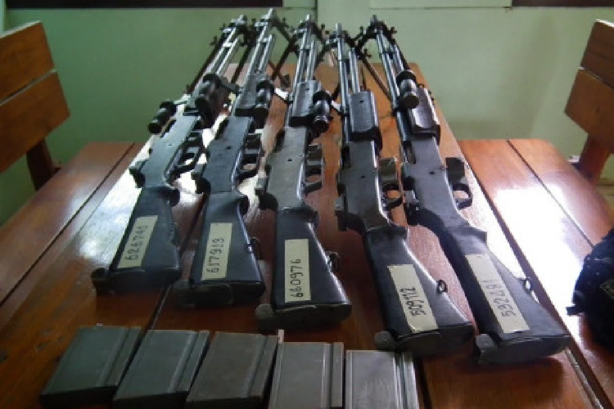 ยึดล็อตใหญ่ปืน-กระสุนสงครามชายแดนไทย-พม่า