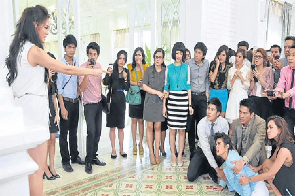 แรงเงา : แรงสะท้อนสังคมหรืออุปโลกนืเรียกเรตติ้ง