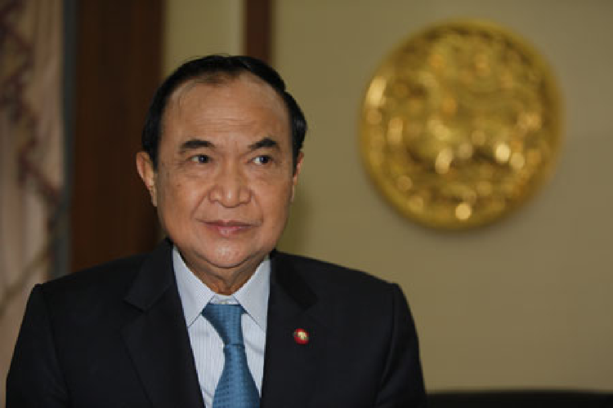 จารุพงศ์สั่งจับตาม็อบเสธ.อ้าย จารุพงศ์สั่งจับตาม็อบเสธ.อ้าย