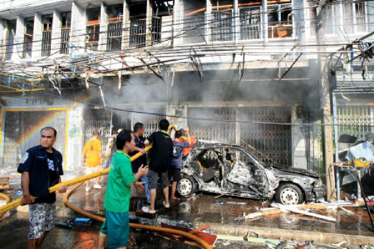 ระเบิดกลางเมืองยะลาดับ1เจ็บ29ราย