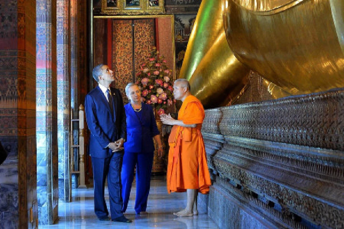 โอบามาถึงไทยแล้วจนท.ดูแลความปลอดภัยเข้ม