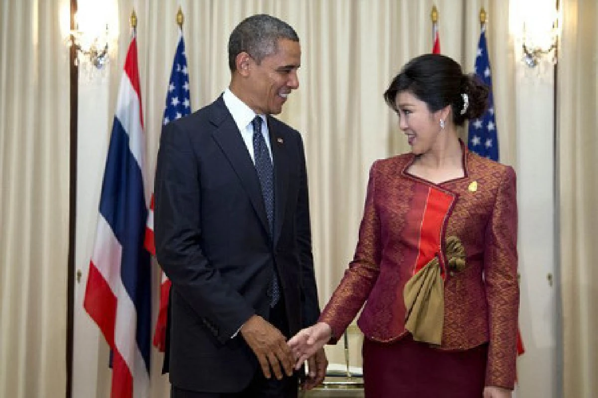 สื่อนอกเมาท์กระจายโอบามา-ยิ่งลักษณ์