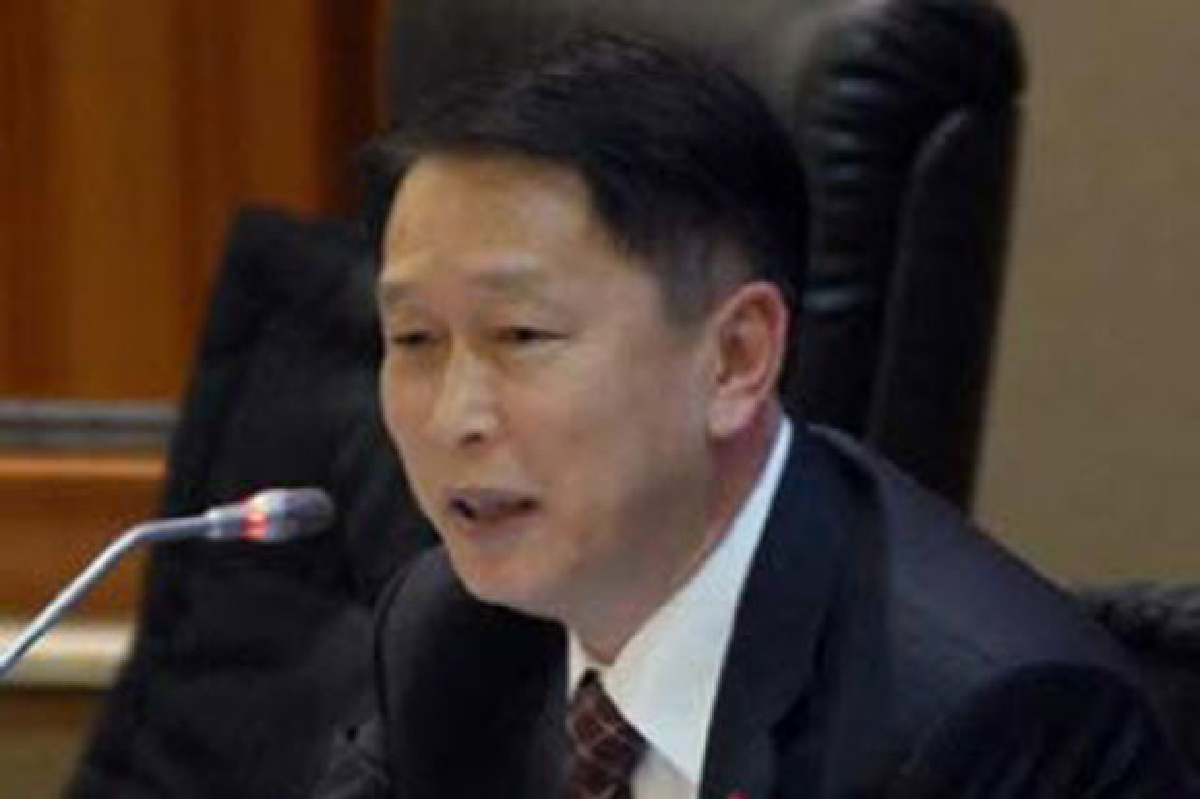 จี้ฝ่ายค้านส่งหนังสือถอดถอนรมต.แจงปธ.สภา จี้ฝ่ายค้านส่งหนังสือถอดถอนรมต.แจงปธ.สภา