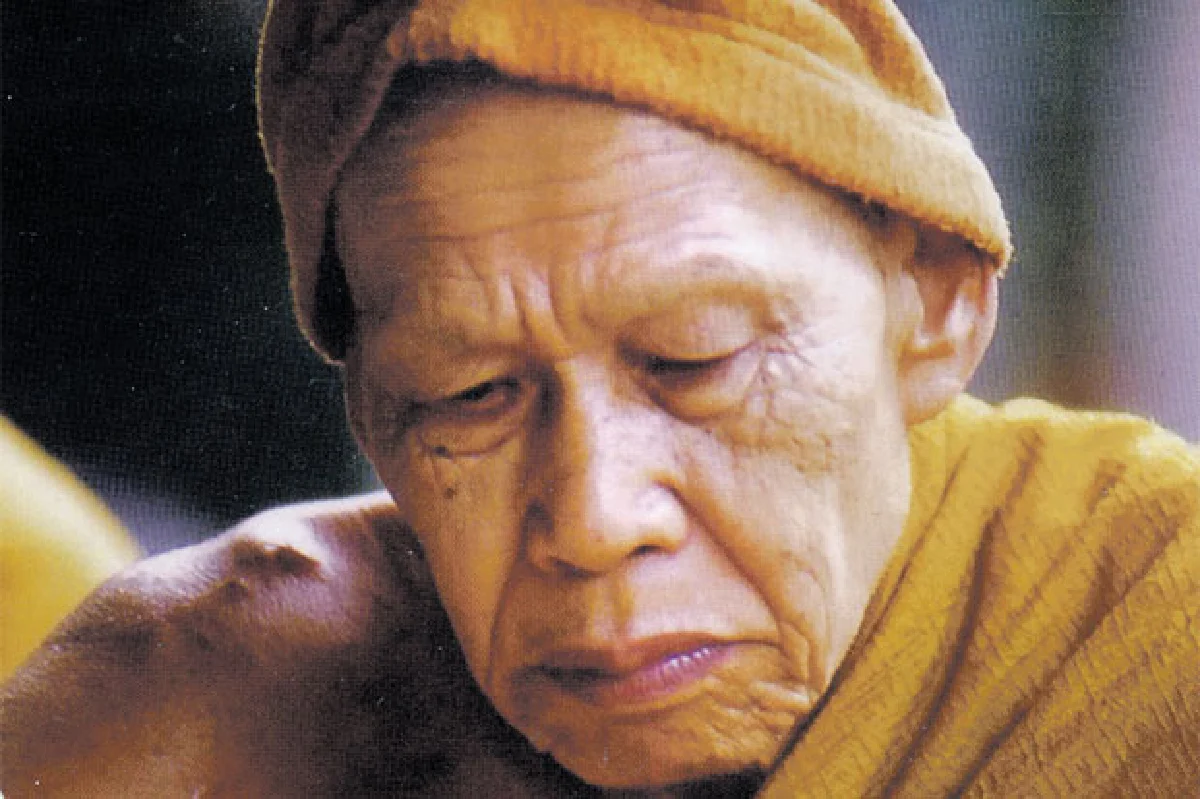 หลวงปู่เพียร วิริโย 'เพียรอยู่...มรรคผลจึงจะเป็นไปได้'