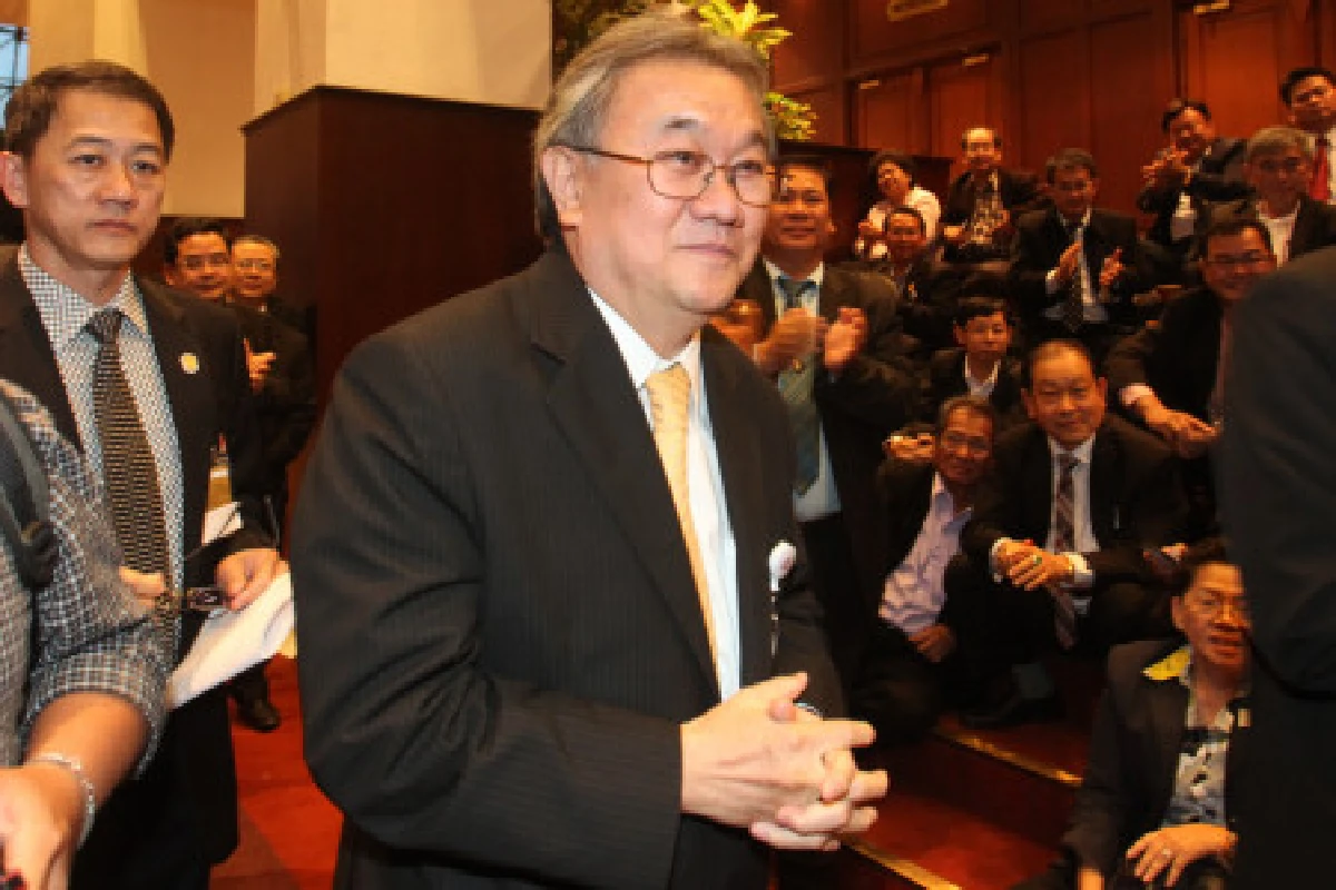สอท.ลงมติถอด"พยุงศักดิ์"พ้นประธาน
