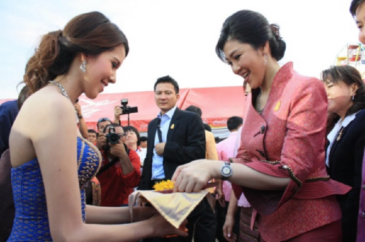 ปูบินขอนแก่นร่วมผูกเสี่ยวอ้อนขอเป็นลูกอีสาน