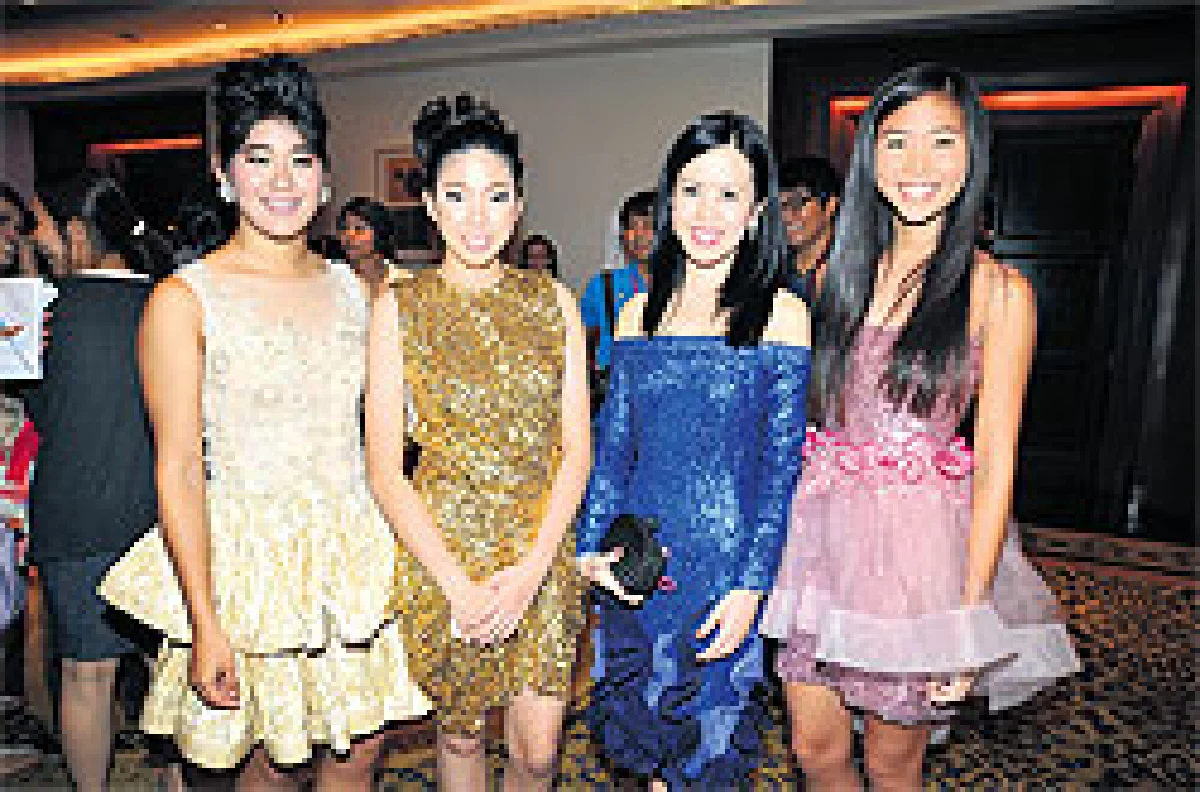 ครบรอบแต่งงาน 60 ปี เกียรติ-จรรย์สมร วัธนเวคิน