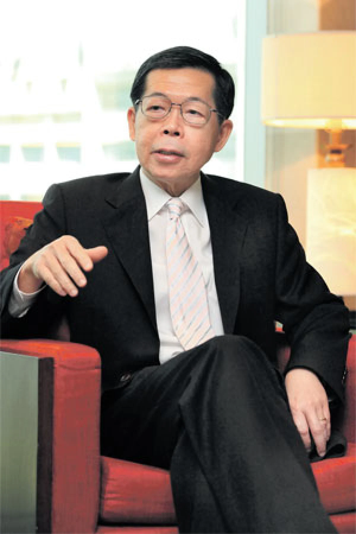 คุยกันชิลชิล กับ ผู้ว่า ฯ ธปท. “ประสาร ไตรรัตน์วรกุล”