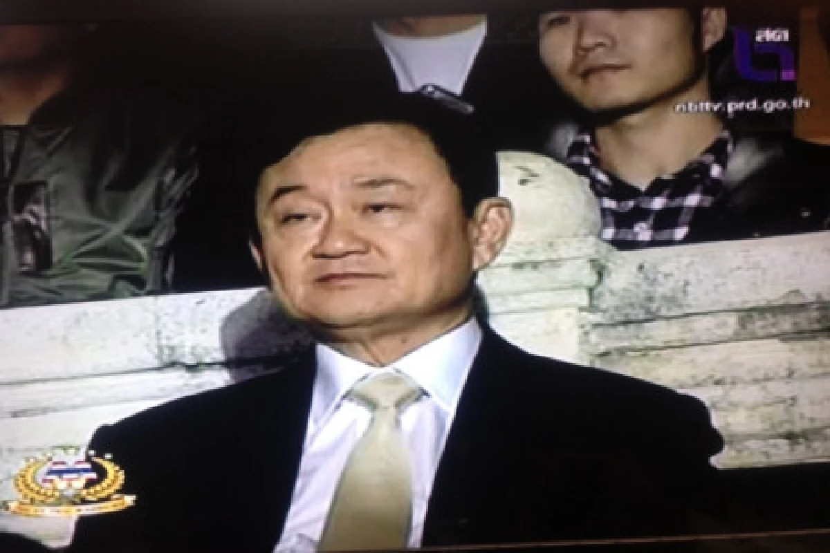 ช่อง11ยิงสด"แม้ว"เปิดศึกมวยไทยที่มาเก๊า