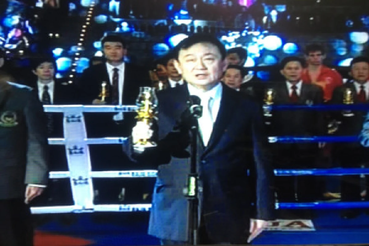 ช่อง11ยิงสด"แม้ว"เปิดศึกมวยไทยที่มาเก๊า