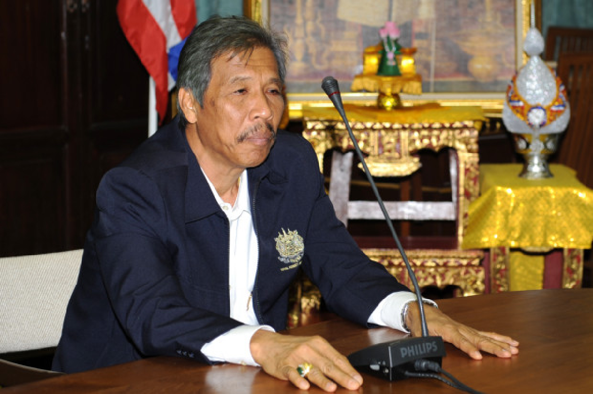 "ดำรงค์"เอาจริงจดตั้งพรรคทวงคืนผืนป่าประเทศ "ดำรงค์"เอาจริงจดตั้งพรรคทวงคืนผืนป่าประเทศ