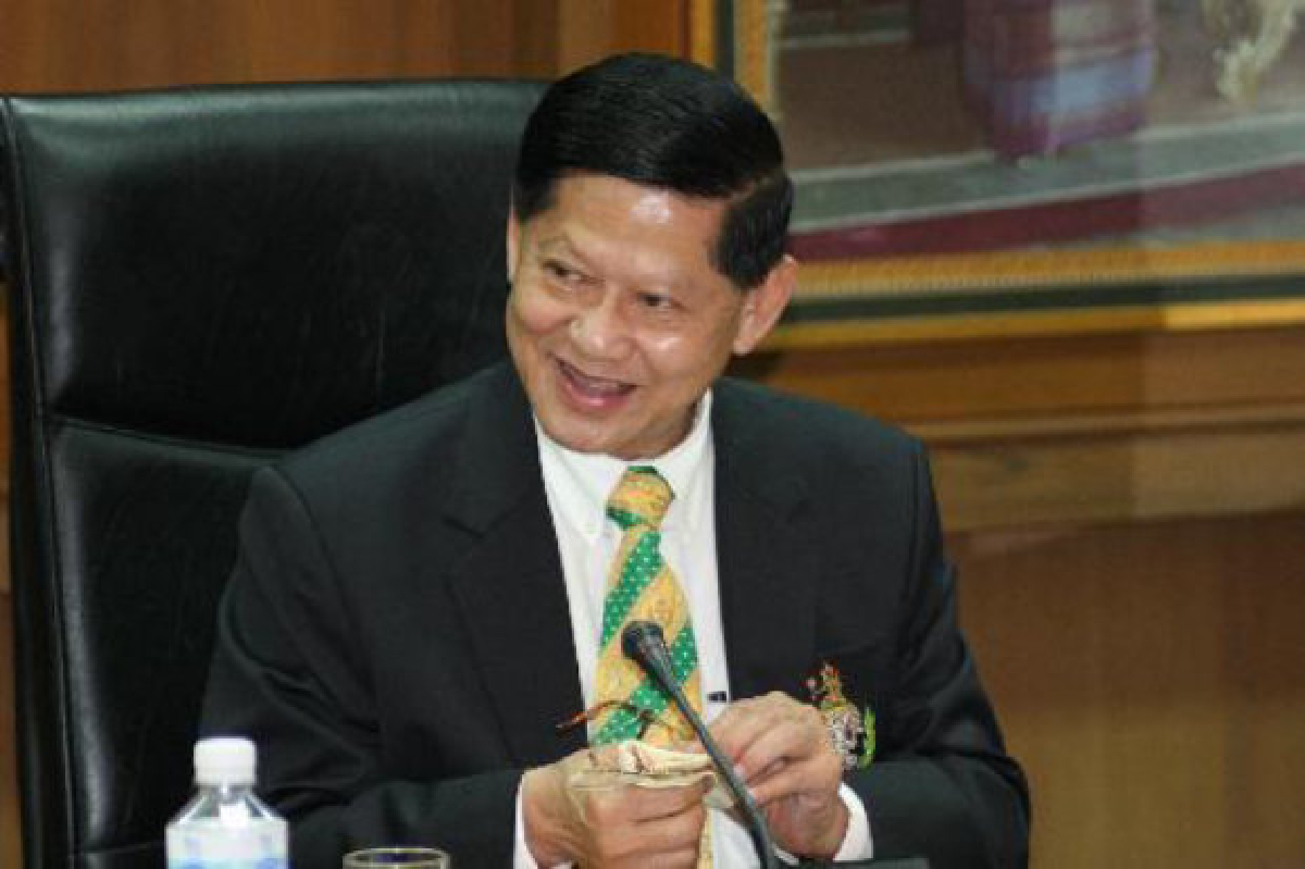 หาม"ชุมพล"ส่งรพ.หลังหมดสติ หาม"ชุมพล"ส่งรพ.หลังหมดสติ