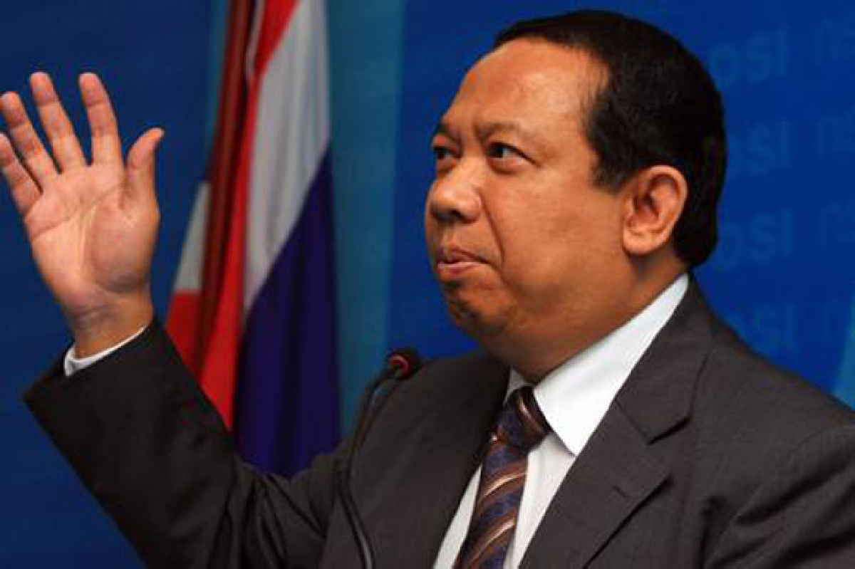 ธาริตสั่งตั้งศูนย์ปฎิบัติการกลางฯเร่งคดี ธาริตสั่งตั้งศูนย์ปฎิบัติการกลางฯเร่งคดี