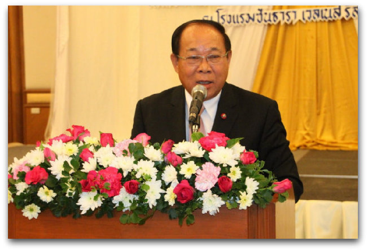 นิคมเชื่อแก้รธน.ลดขัดแย้งคนในชาติได้ นิคมเชื่อแก้รธน.ลดขัดแย้งคนในชาติได้