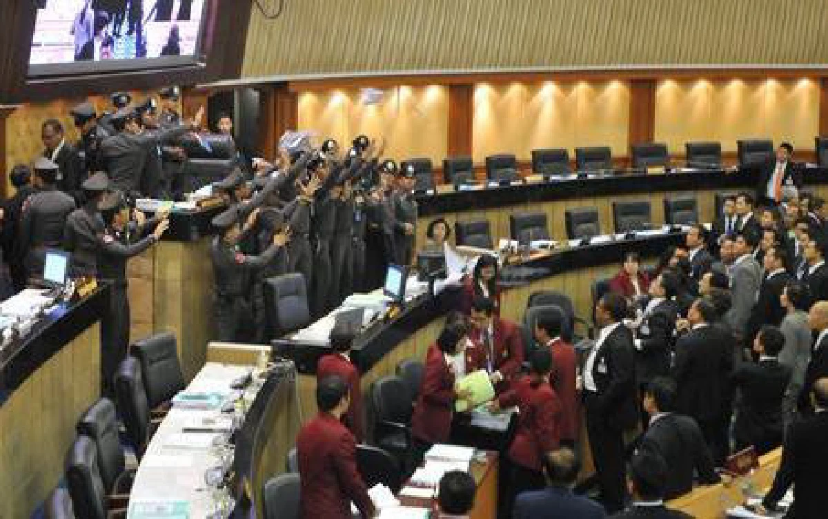 10เหตุการณ์ร้อนรอบปี