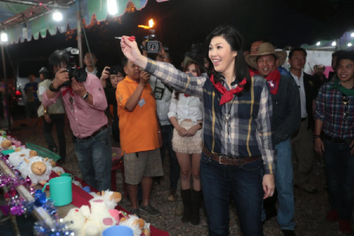 พท.ชื่นมื่น!จัดคาวบอยไนท์"แม้ว-ปู"แจกรางวัลพิเศษ
