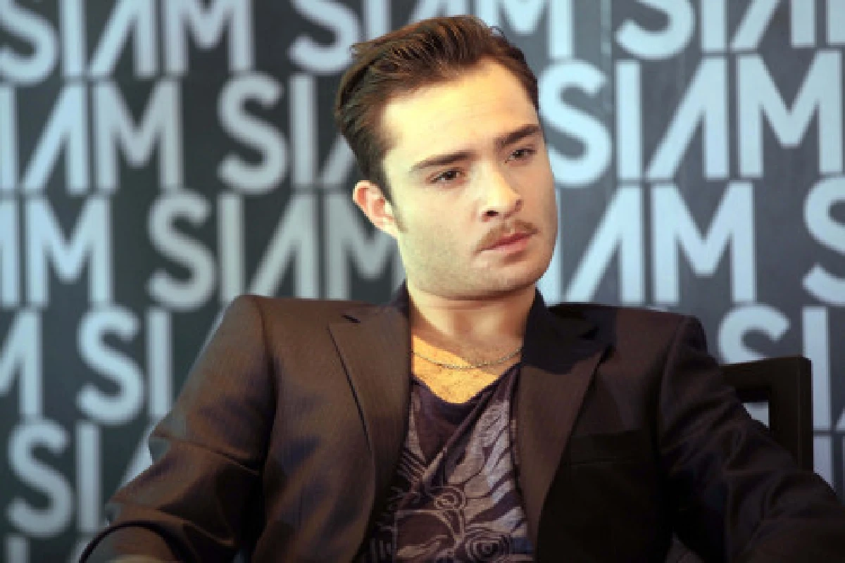 คู่ขวัญ Gossip Girl ร่วมเปิดตัวสยามเซ็นเตอร์