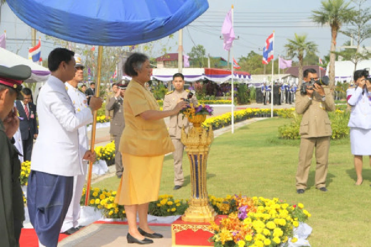สมเด็จพระเทพฯเสด็จฯเปิดโรงพยาบาลยี่งอ