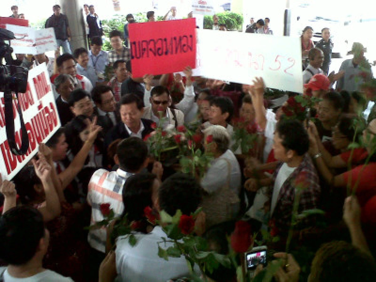 พงศพัศสมัครสมาชิกพท.แล้ว