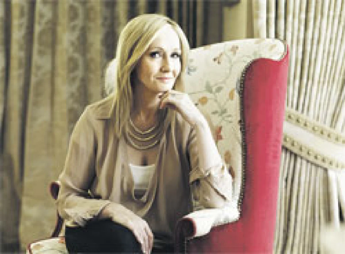 “เก้าอี้ว่าง” ปริศนาใหม่ของเจ.เค.โรล์ลิ่ง