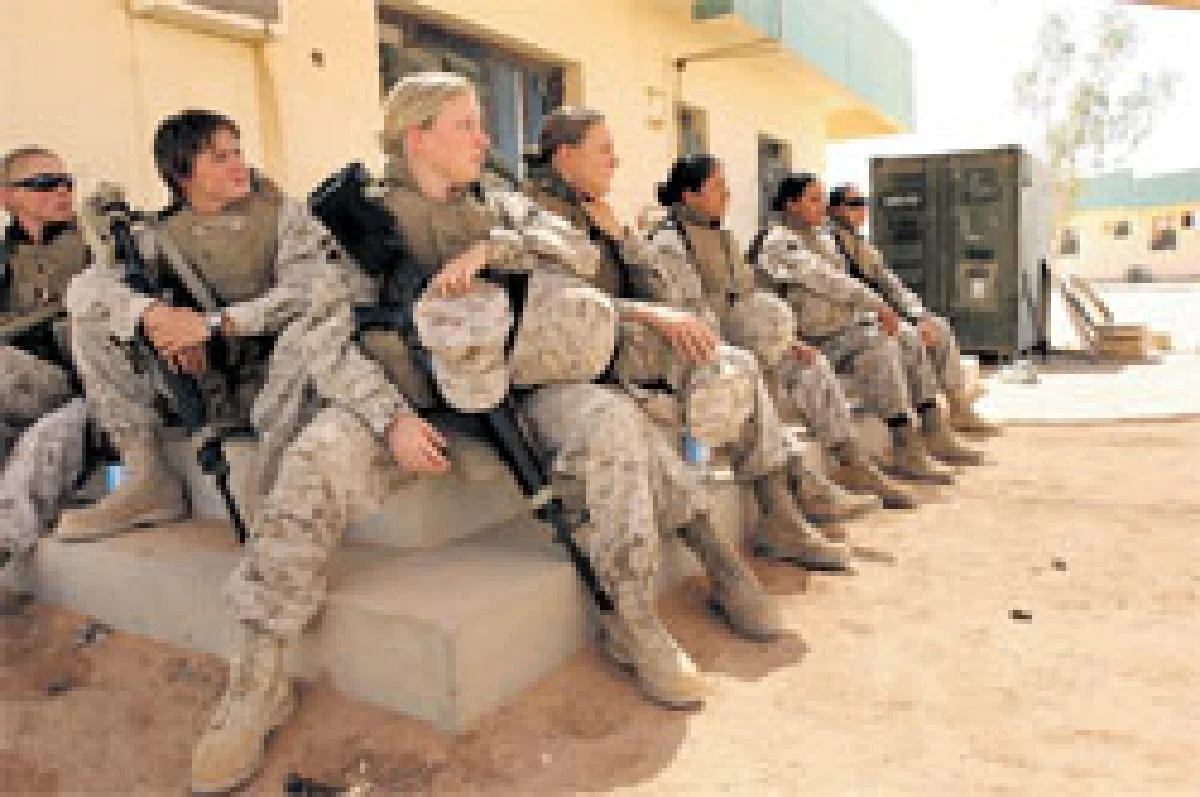 ผู้หญิงในกองทัพ 'เท่าเทียม'หรือ'จุดอ่อน'?