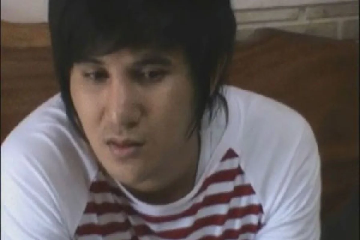 รวบพระเอกมิวสิคขายยาบ้า