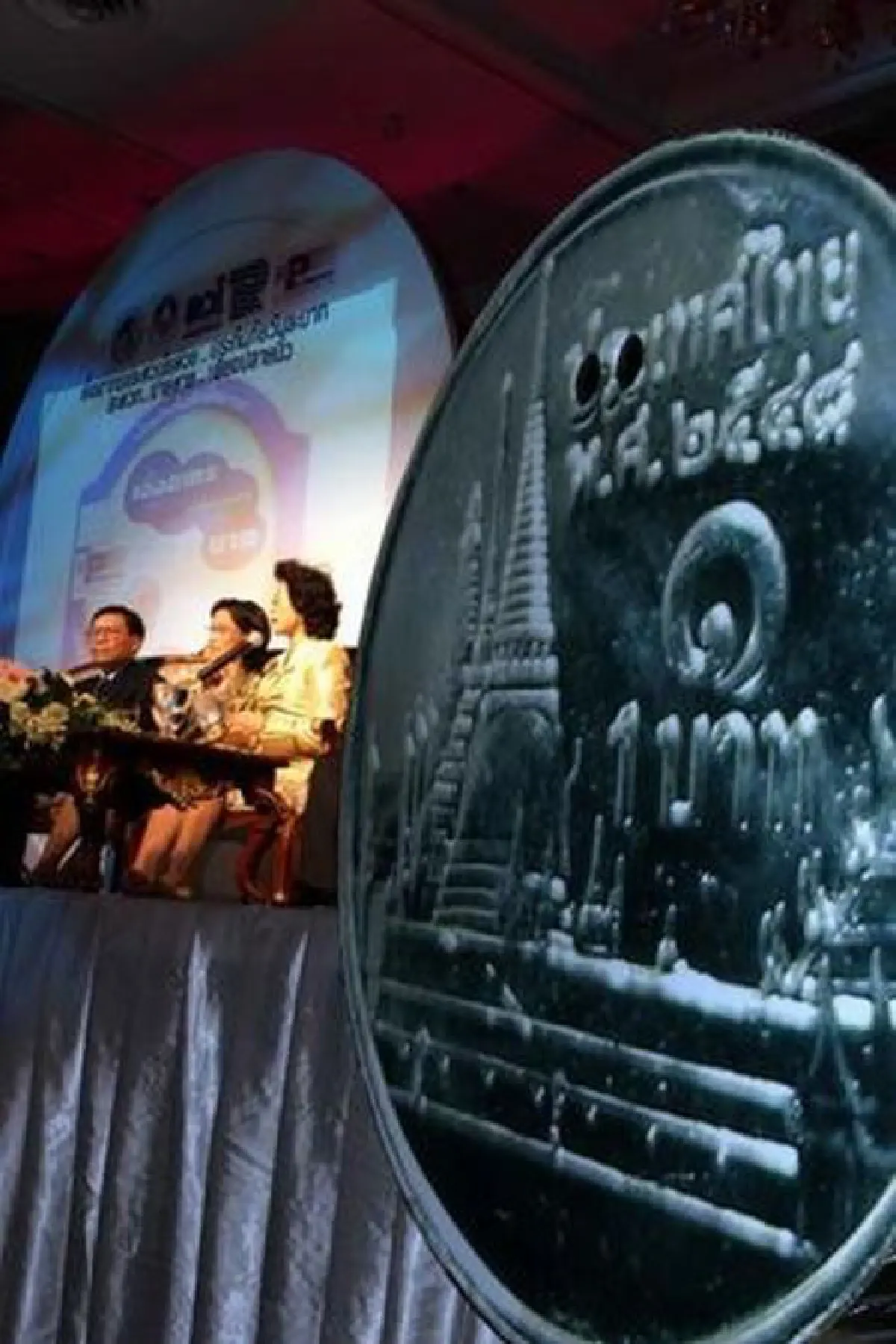 Rising baht hurts exports: How to keep it down?
