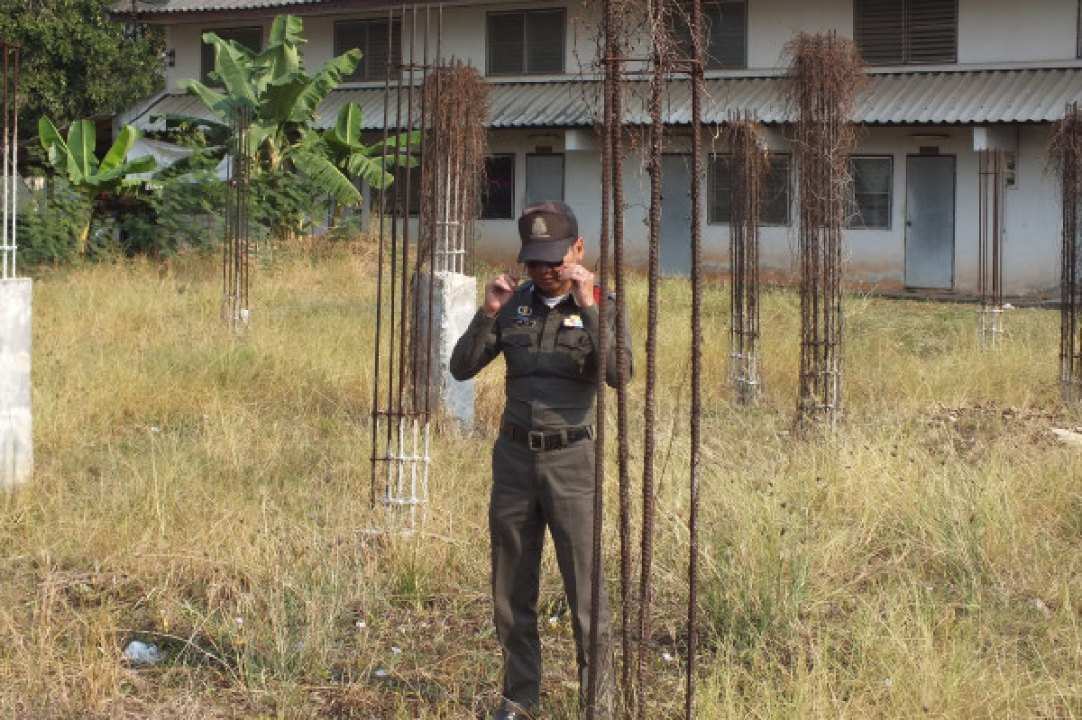 ตร.โคราชทำผ้าป่าหาทุนสร้างโรงพัก ตร.โคราชทำผ้าป่าหาทุนสร้างโรงพัก