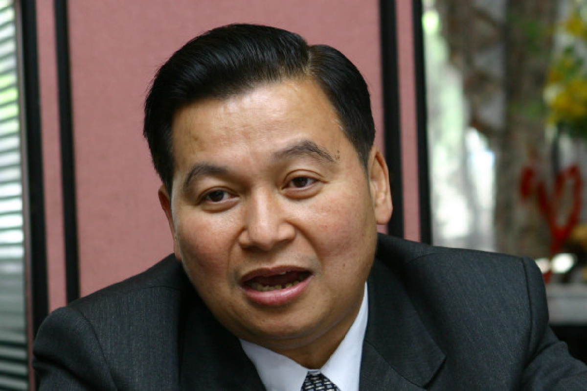 "สุขุม"เดินหน้าทำโพลต่อ "สุขุม"เดินหน้าทำโพลต่อ