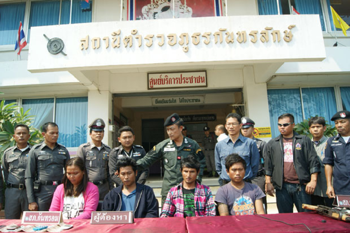 ตร.ศรีสะเกษทลายแก๊งค้าไม้พะยูง ตร.ศรีสะเกษทลายแก๊งค้าไม้พะยูง