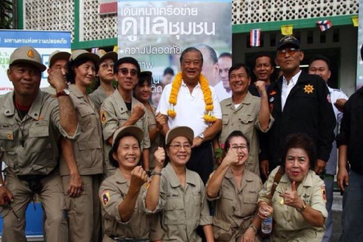 สุขุมพันธ์หาเสียงย่านยานาวา สุขุมพันธ์หาเสียงย่านยานาวา