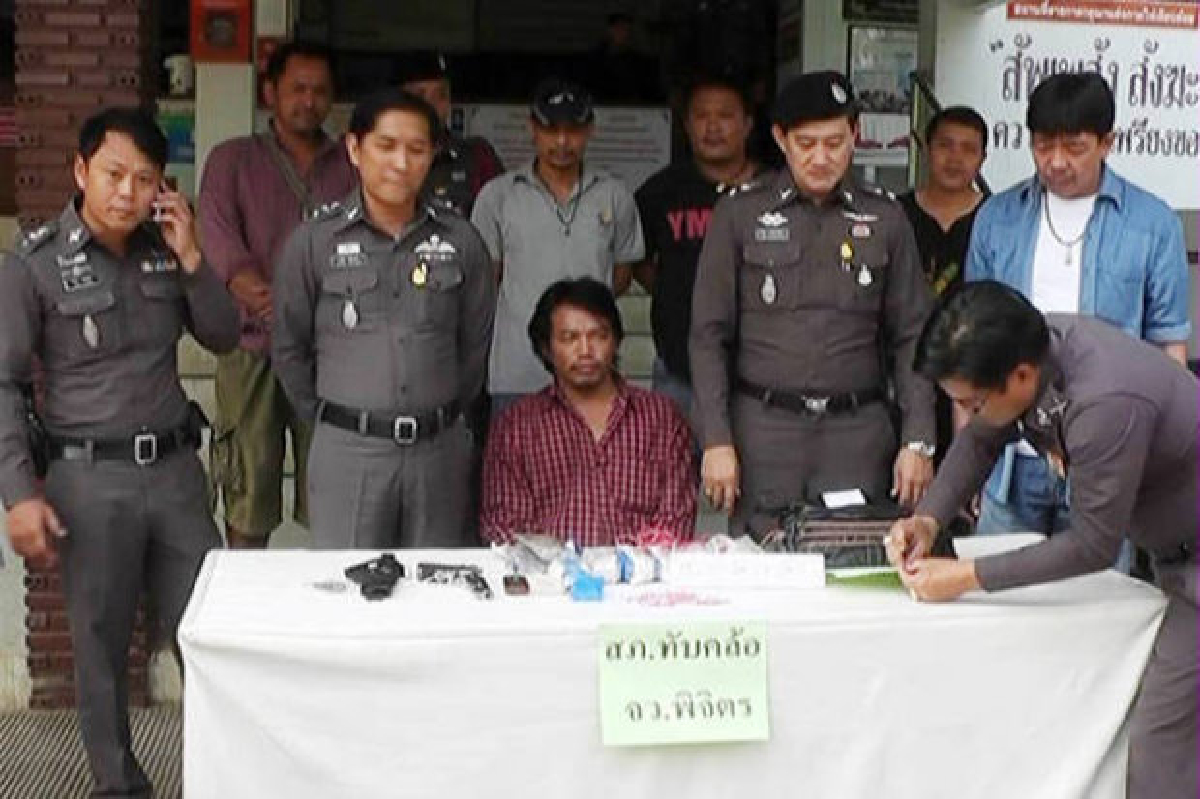 ตร.ทับคล้อจับแก๊งค้ายาบ้า 1.2หมื่นเม็ด ตร.ทับคล้อจับแก๊งค้ายาบ้า 1.2หมื่นเม็ด
