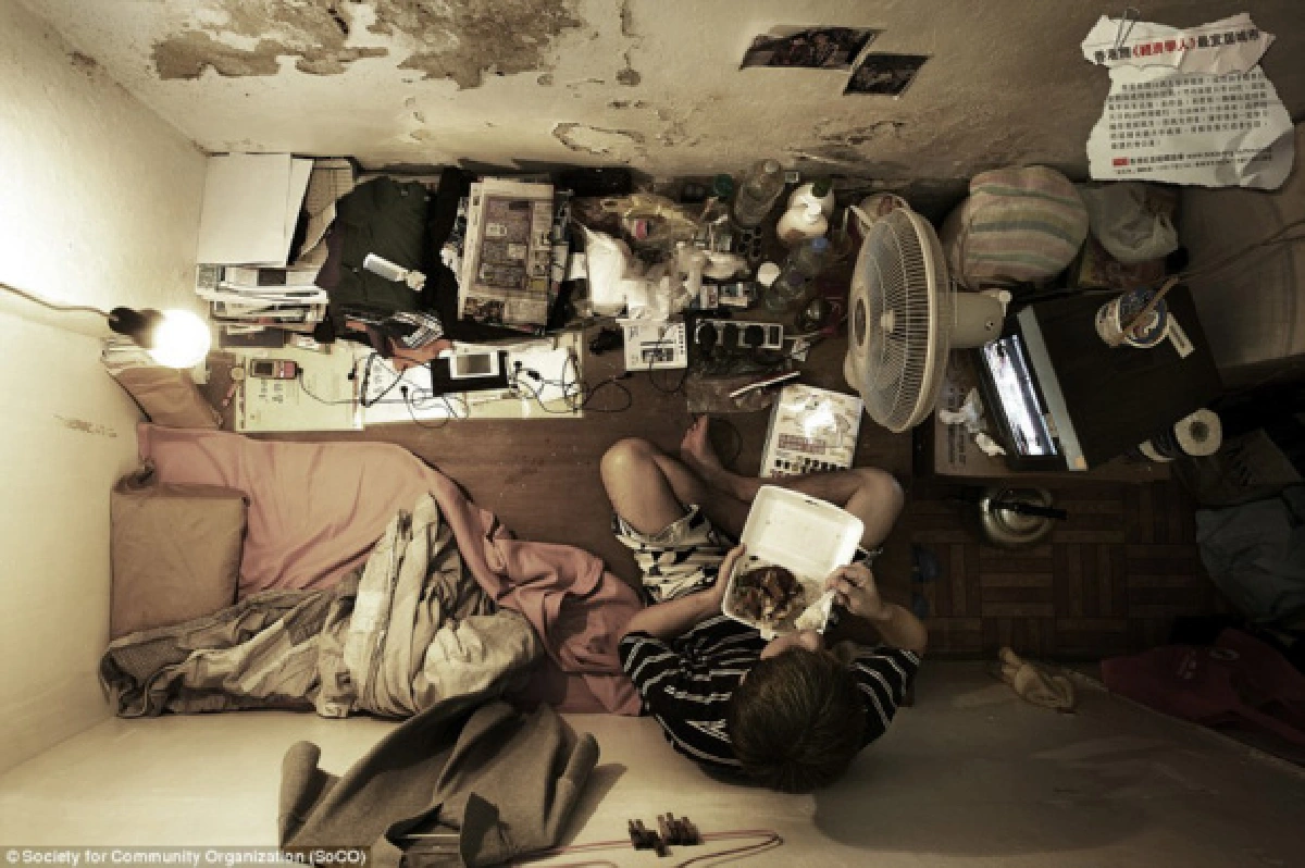 เผยภาพชีวิตแออัดในฮ่องกง