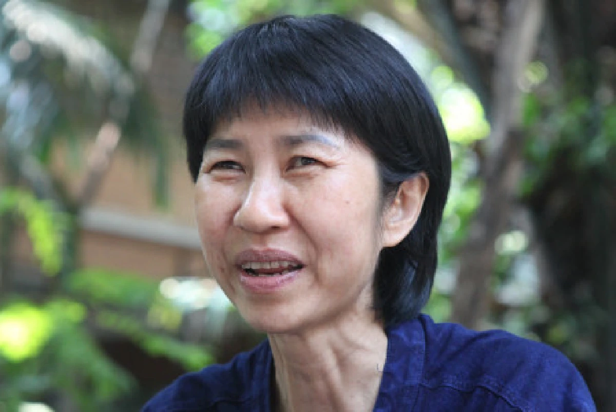 ชีวิตรสขมในคุกเขมร