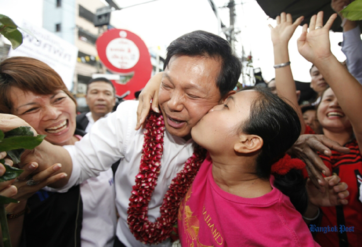 Pongsapat wants police job back