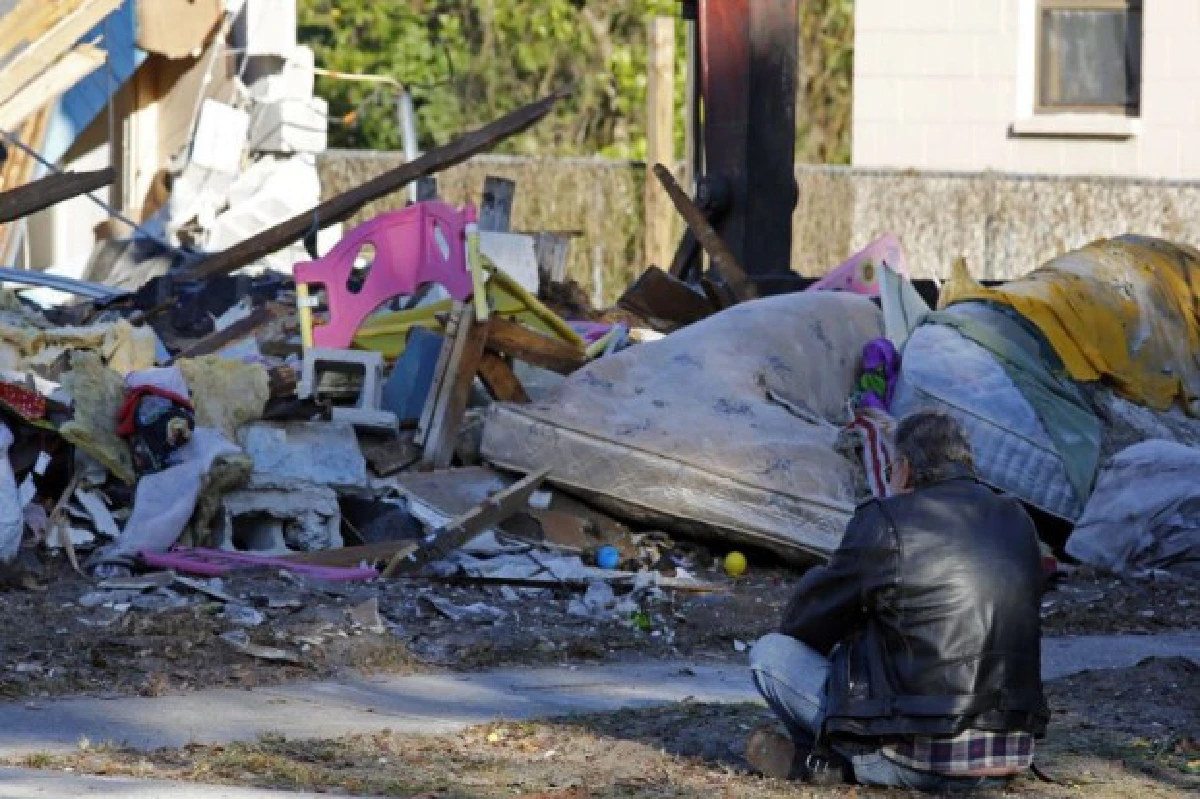 เผยภาพหลุมยุบดูดห้องนอนหายวับ