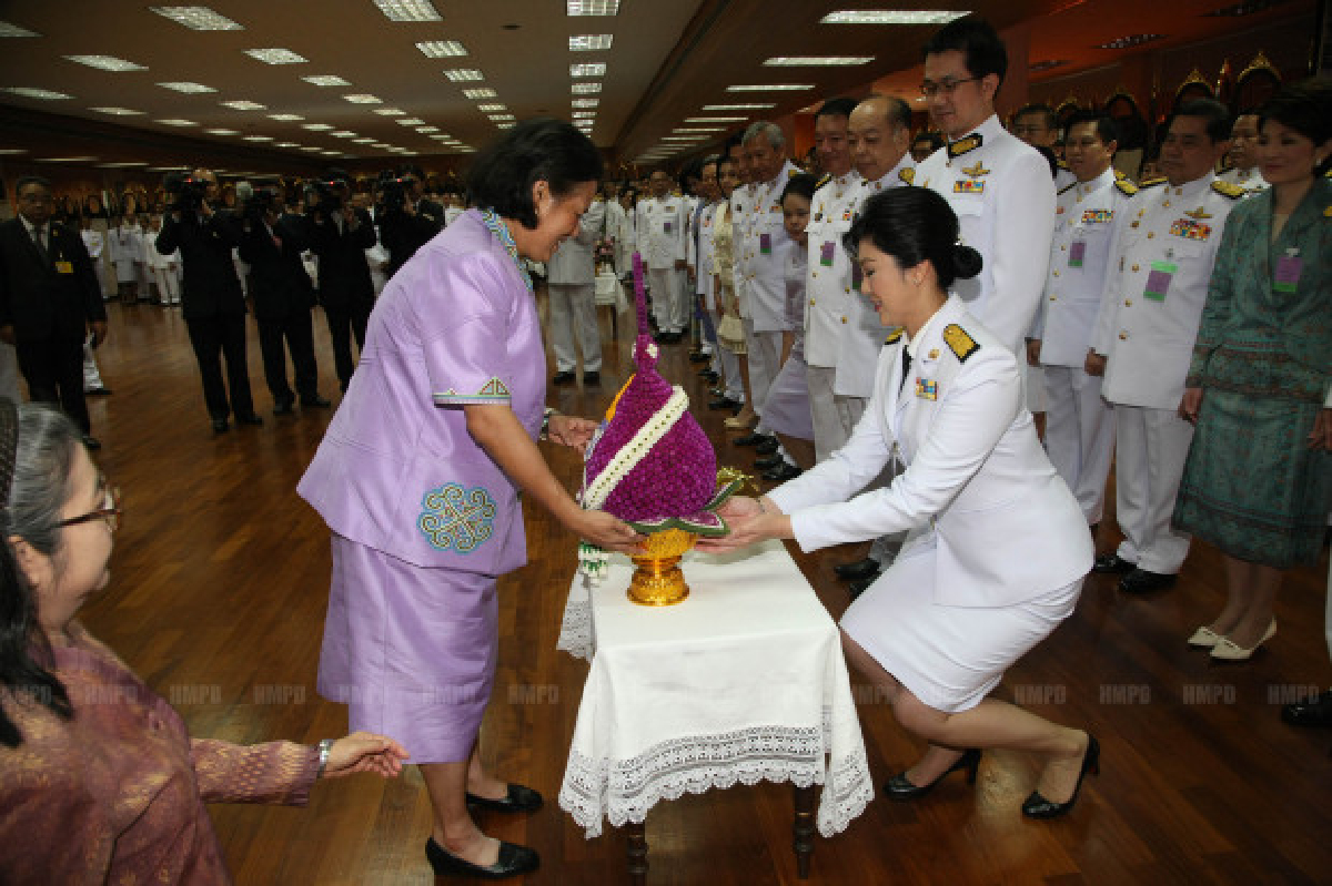 คณะบุคคลเฝ้าฯถวายพระพร"สมเด็จพระเทพฯ" คณะบุคคลเฝ้าฯถวายพระพร"สมเด็จพระเทพฯ"