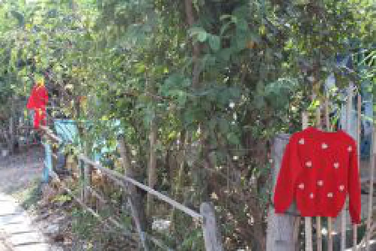 Red shirts to drive away ghosts